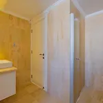 5 Bedroom - 2 Minutes Drive To Villa